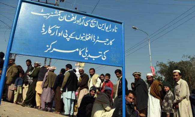 دستگیری صدها تن از مهاجرین افغان در پاکستان 